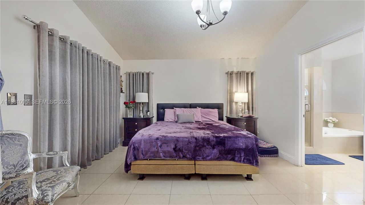 8070 SW 157th Pl , Miami, FL 33193 Photo