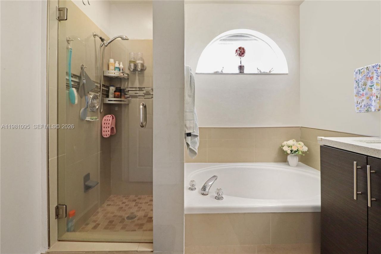 8070 SW 157th Pl , Miami, FL 33193 Photo