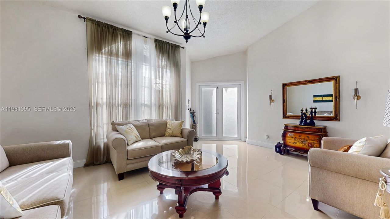 8070 SW 157th Pl , Miami, FL 33193 Photo