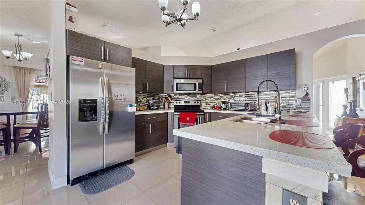 8070 SW 157th Pl , Miami, FL 33193 Photo