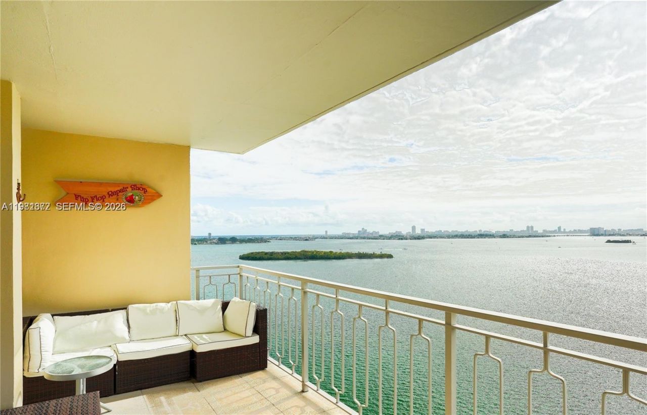 11111 Biscayne Blvd, Unit 20E, Miami, FL 33181 Photo