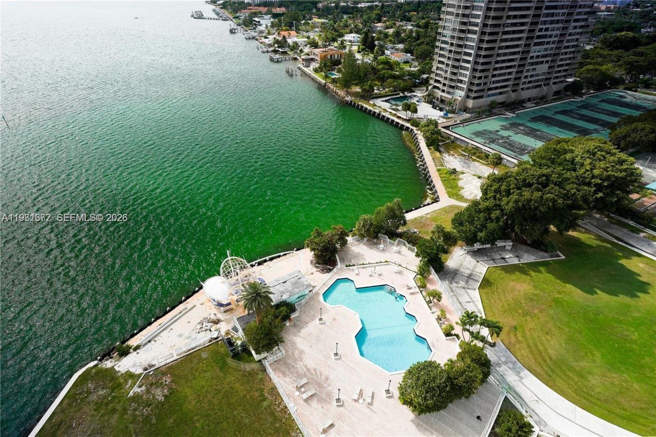 11111 Biscayne Blvd, Unit 20E, Miami, FL 33181 Photo