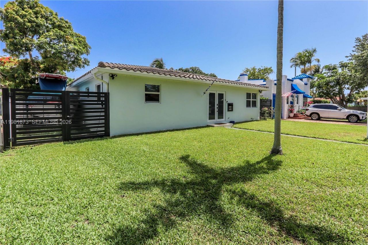 1611 Madison St, Hollywood, FL 33020 Photo