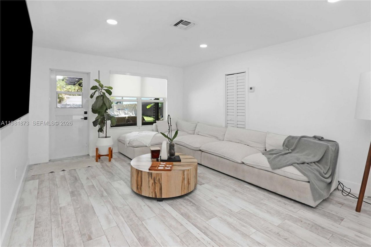 1611 Madison St, Hollywood, FL 33020 Photo