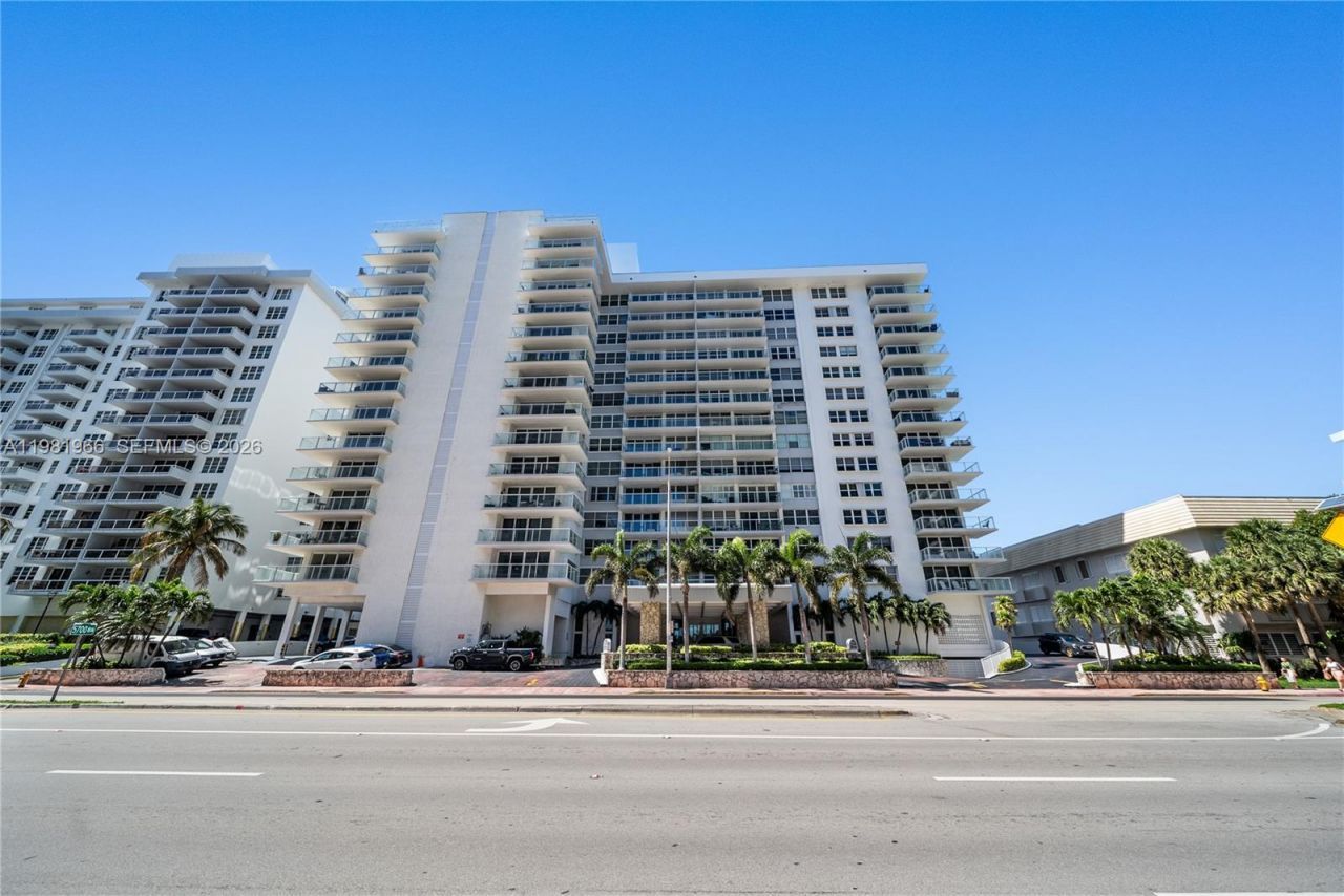 5750 Collins Ave , Unit 4F, Miami Beach, FL 33140 Photo