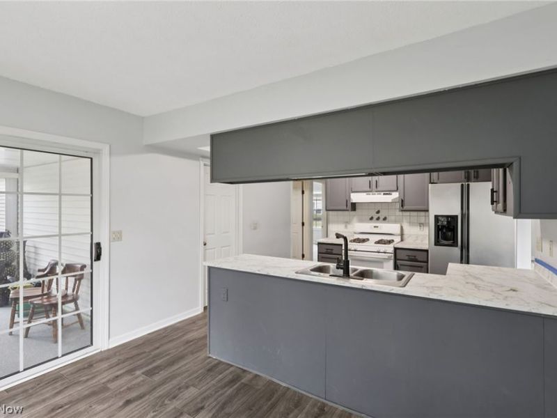 14459 Fullers Lane , Strongsville, OH 44149 Photo 15