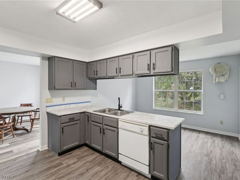 14459 Fullers Lane , Strongsville, OH 44149 Photo 17