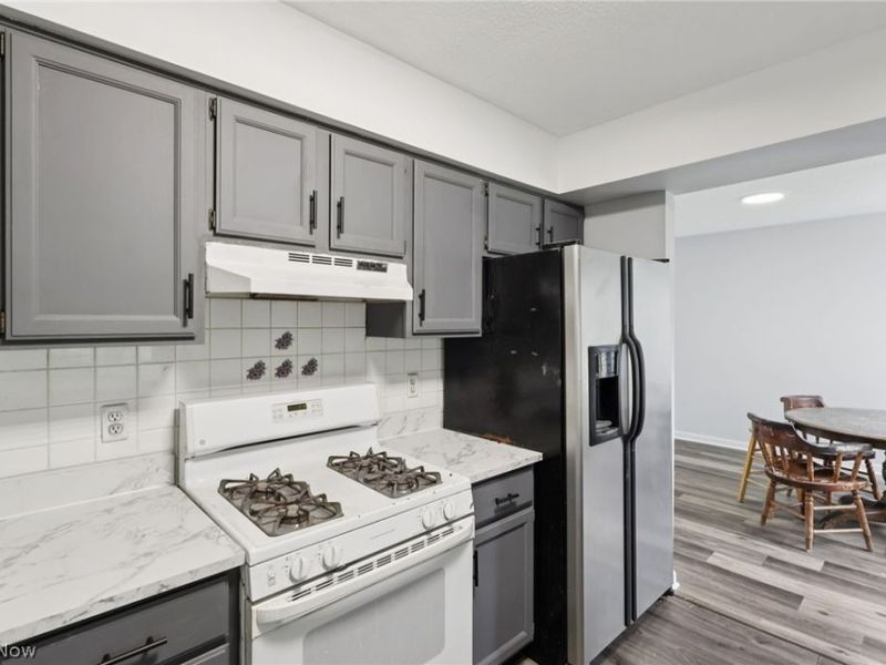 14459 Fullers Lane , Strongsville, OH 44149 Photo 20