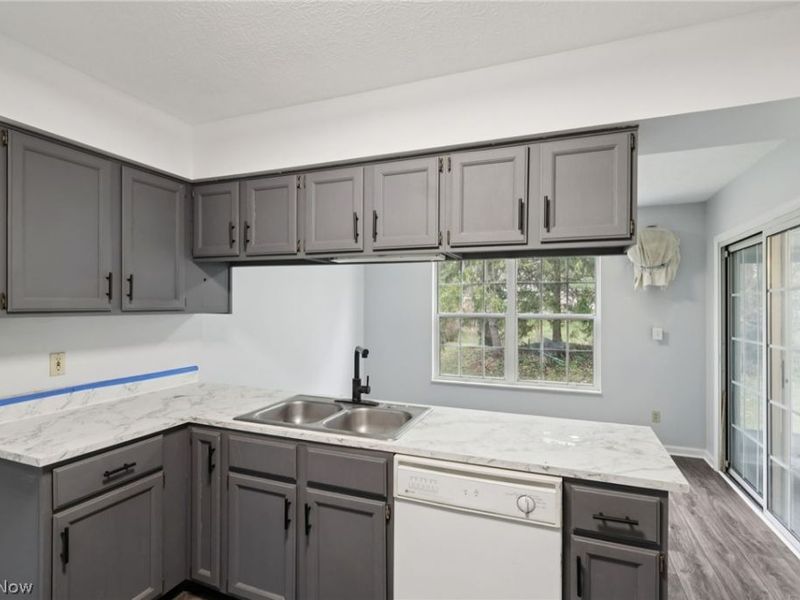 14459 Fullers Lane , Strongsville, OH 44149 Photo 21