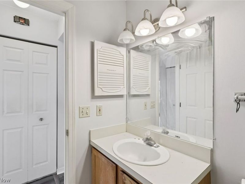 14459 Fullers Lane , Strongsville, OH 44149 Photo 24