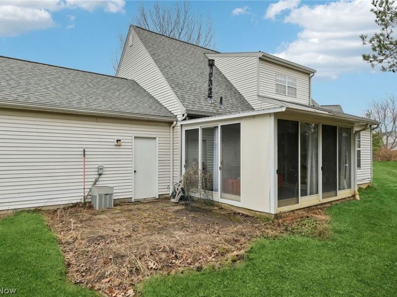 14459 Fullers Lane , Strongsville, OH 44149 Photo 46