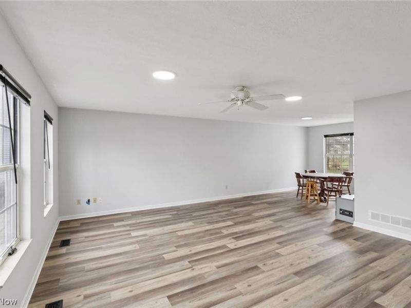 14459 Fullers Lane , Strongsville, OH 44149 Photo 8