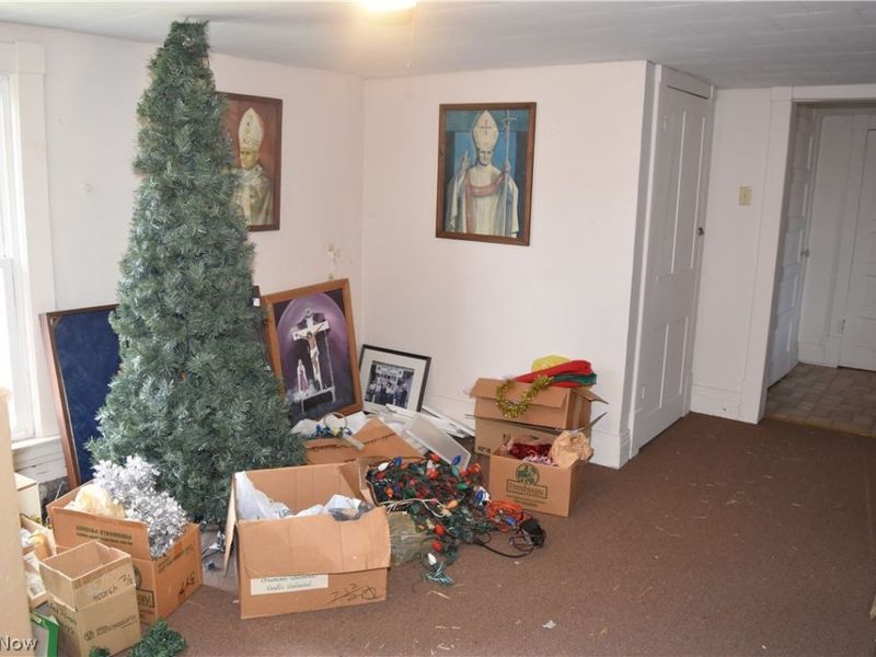 25 N 4th Street, Martins Ferry, OH 43935 Photo 9