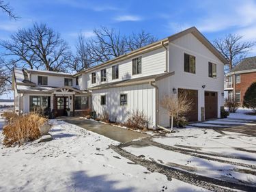 611 N Shore Drive , Detroit Lakes, MN 56501