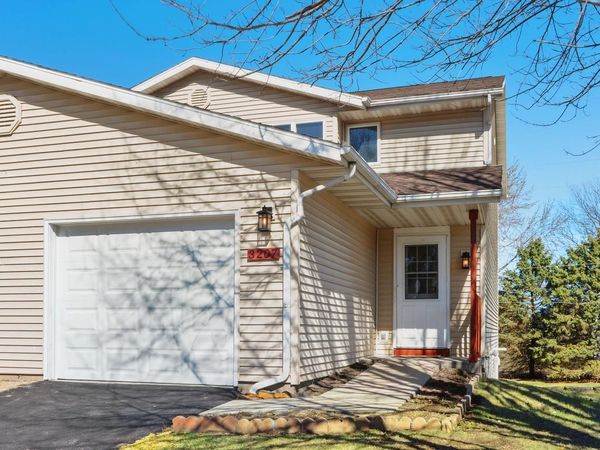 3207 Randolph ROAD, Janesville, WI 53546