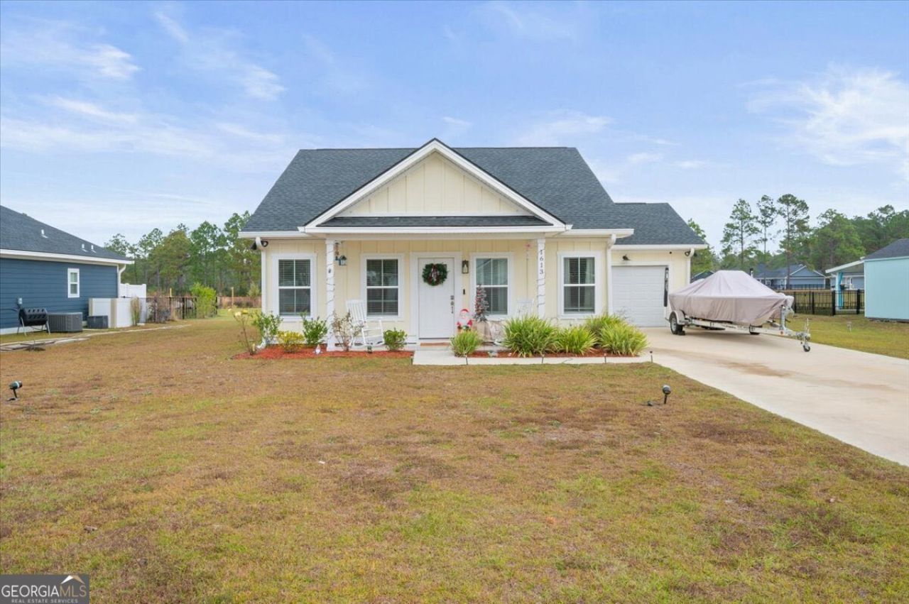 1613 Ashantilly Drive, Darien, GA 31305 Main Photo