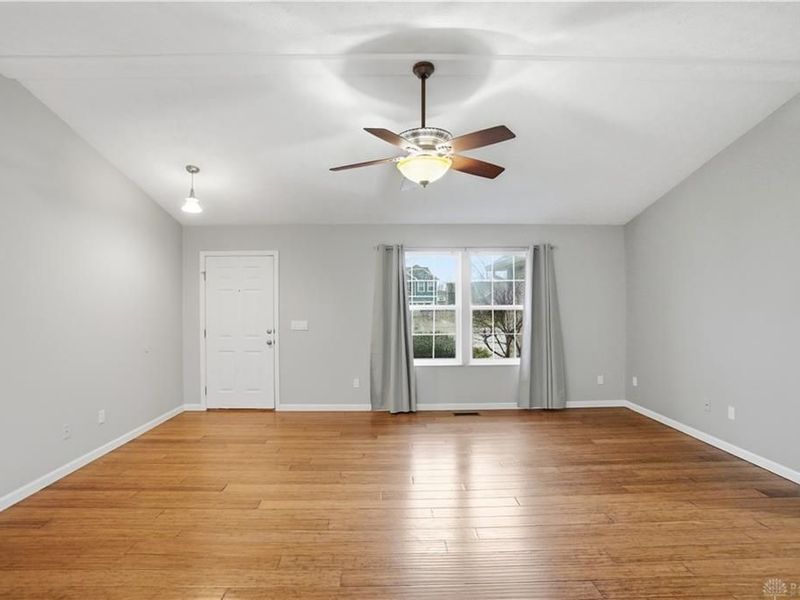 20 Berry Court, Germantown, OH 45327 Photo 9