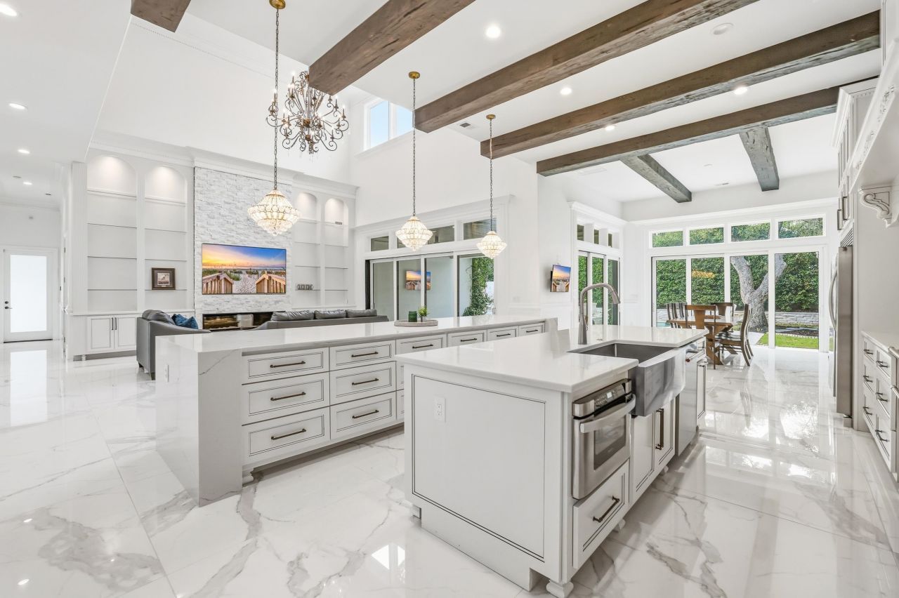 3203 Ocean Blvd. N Photo 28