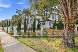 3203 Ocean Blvd. N photo 4