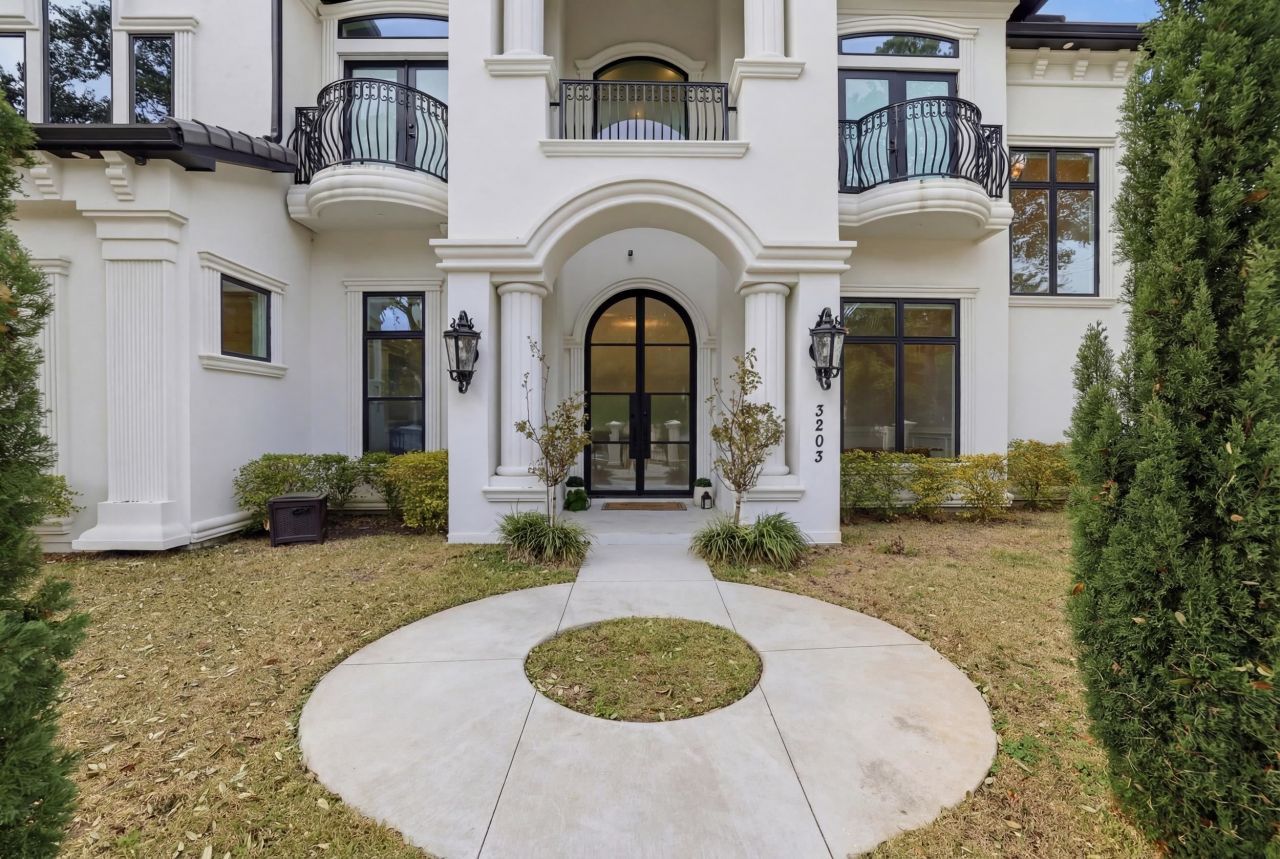 3203 Ocean Blvd. N Photo 7