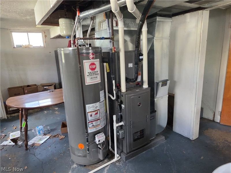 554 E Taggart Street, East Palestine, OH 44413 Photo 15