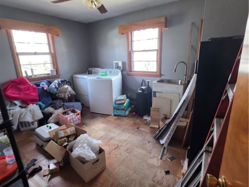 554 E Taggart Street, East Palestine, OH 44413 Photo 20