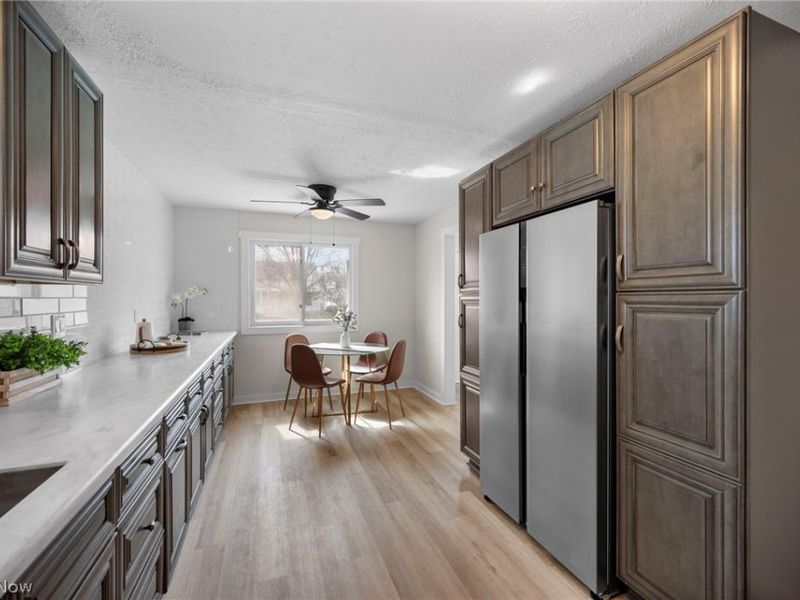 6810 Belmere Drive , Parma, OH 44129 Photo 15