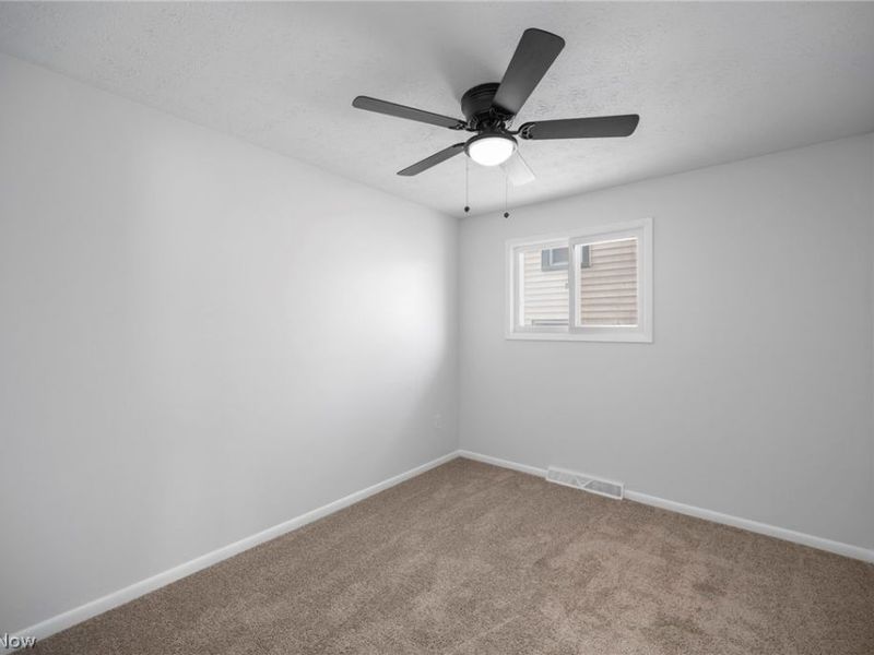 6810 Belmere Drive , Parma, OH 44129 Photo 18