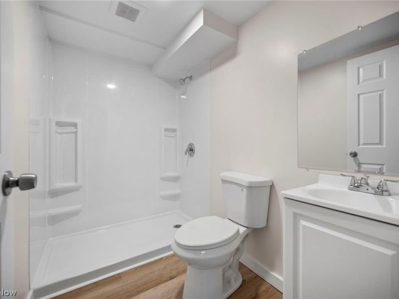 6810 Belmere Drive , Parma, OH 44129 Photo 26