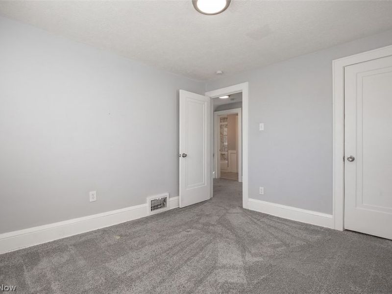 826 Dover Avenue, Akron, OH 44320 Photo 21