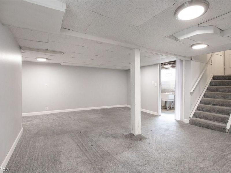 826 Dover Avenue, Akron, OH 44320 Photo 22