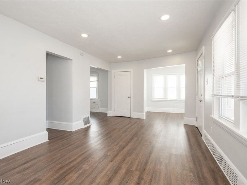 826 Dover Avenue, Akron, OH 44320 Photo 5