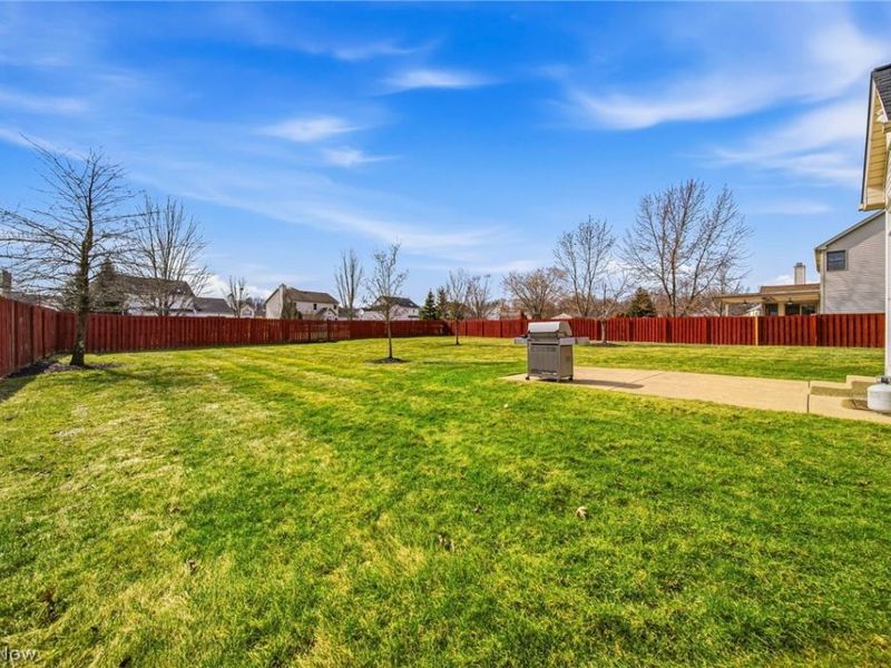 27067 Sanctuary Lane, Olmsted Township, OH 44138 Photo 32