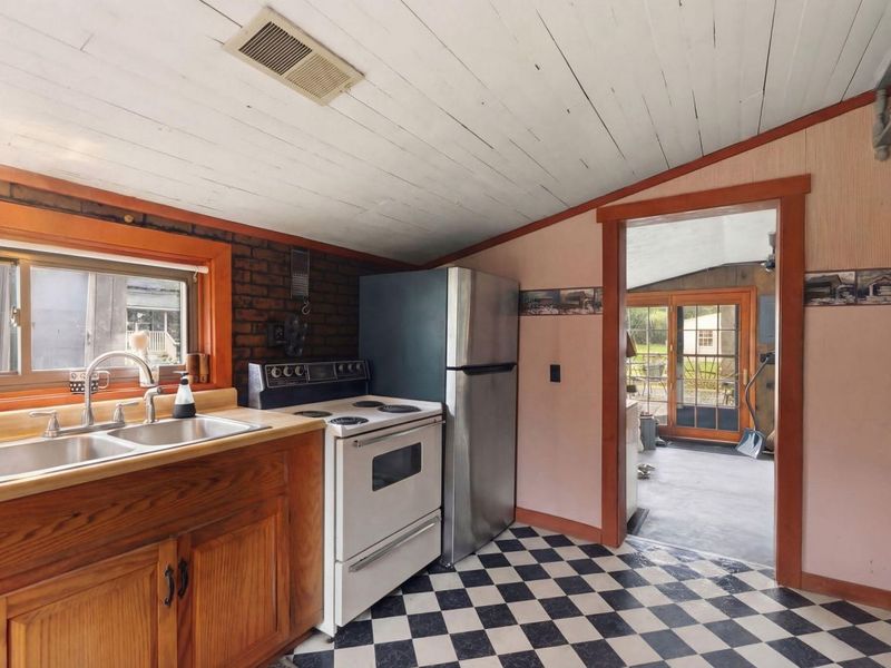 2120 Old Main Street, Maysville, KY 41056 Photo 10