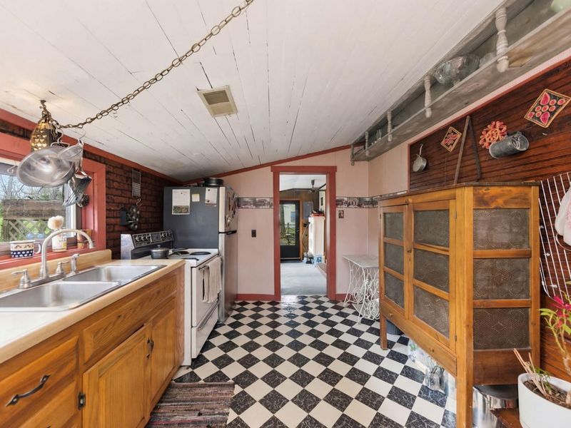 2120 Old Main Street, Maysville, KY 41056 Photo 9