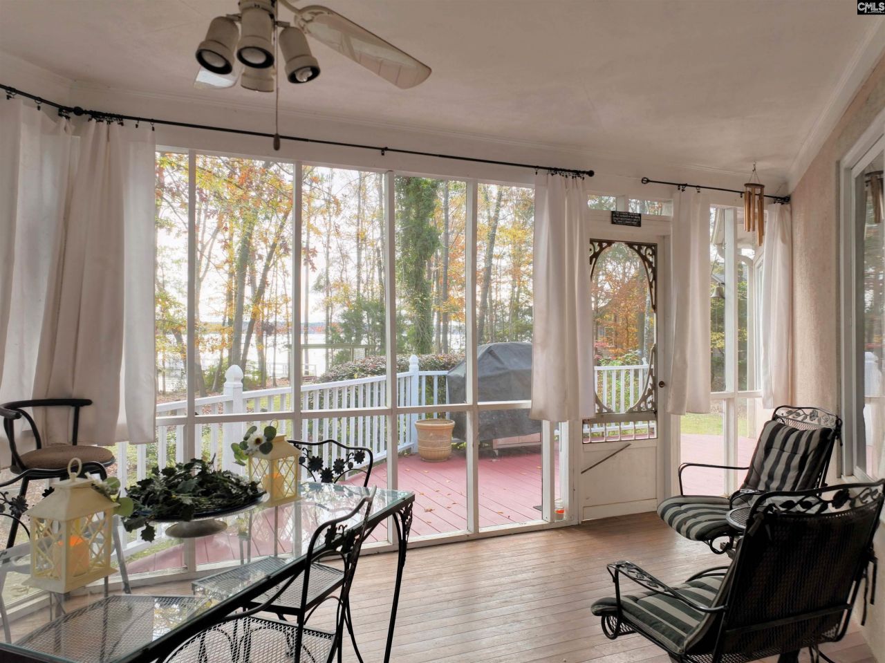 97 Lake Point Drive  Photo 21