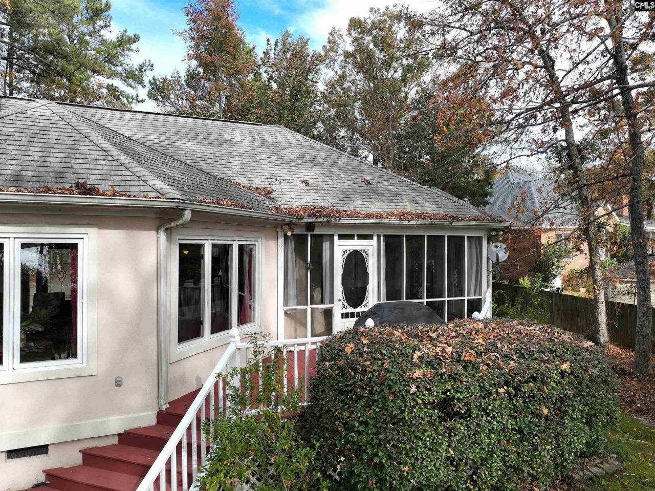 97 Lake Point Drive  Photo 22