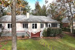 97 Lake Point Drive  photo 4