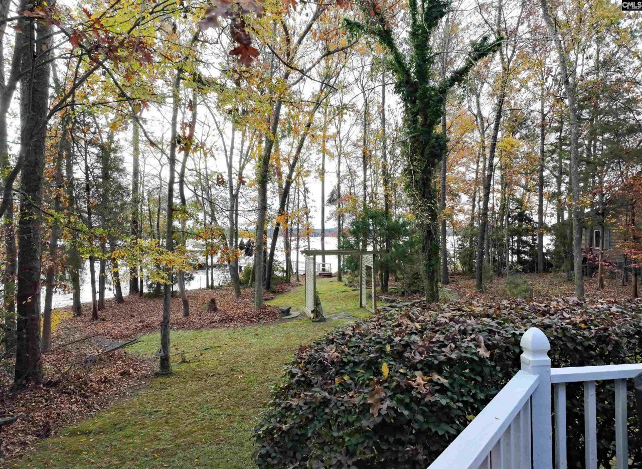 97 Lake Point Drive  Photo 40