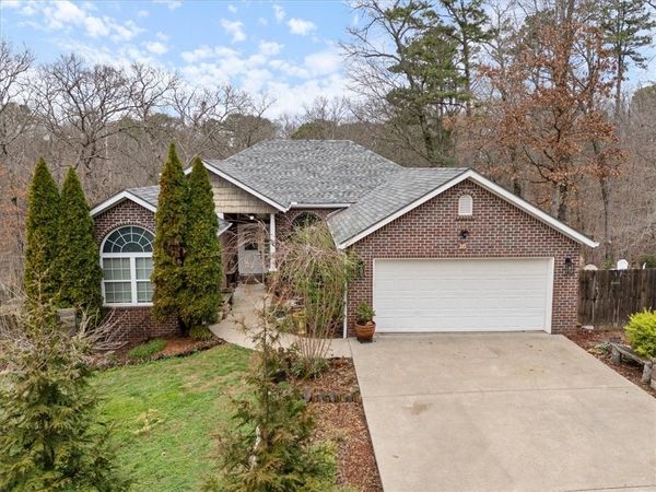 16 Kendal Drive , Bella Vista, AR 72714