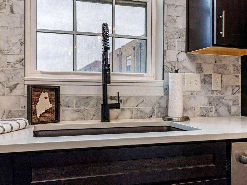 760 N 6th Street , Columbus, OH 43215 Photo 21