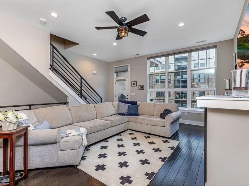 760 N 6th Street, Columbus, OH 43215 Photo 22