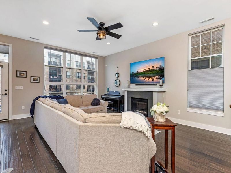 760 N 6th Street, Columbus, OH 43215 Photo 24