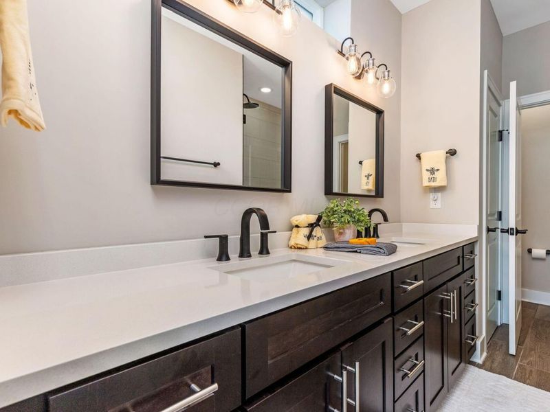 760 N 6th Street, Columbus, OH 43215 Photo 36