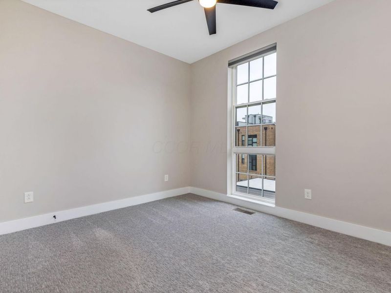 760 N 6th Street, Columbus, OH 43215 Photo 39