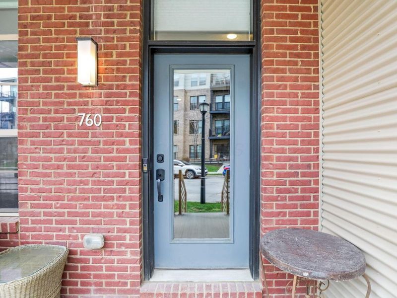 760 N 6th Street, Columbus, OH 43215 Photo 5