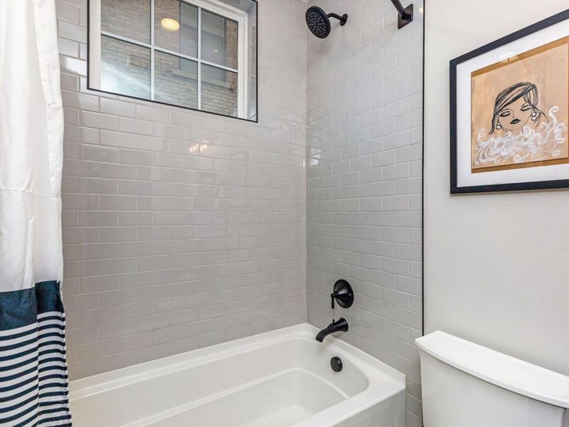 760 N 6th Street, Columbus, OH 43215 Photo 9