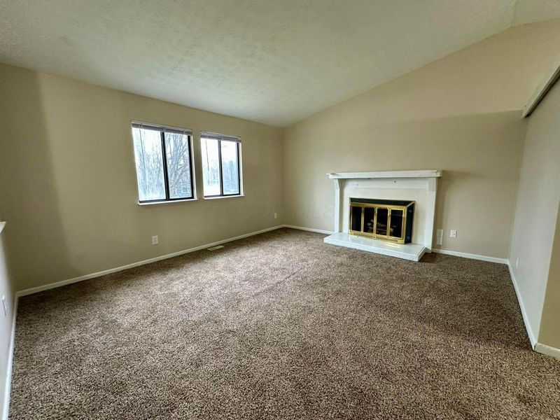 6518 Centennial Drive , Reynoldsburg, OH 43068 Photo 2