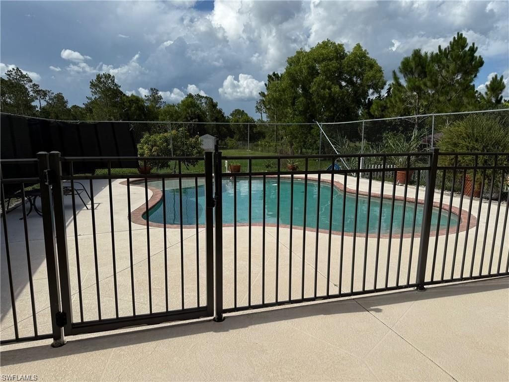 2041 24th Ave Ne, Naples, FL 34120 Photo