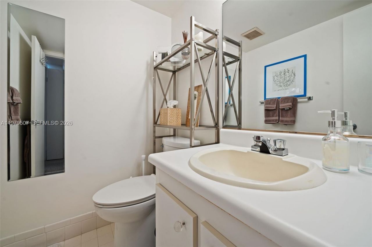 13255 SW 7th Ct, Unit 111D, Pembroke Pines, FL 33027 Photo